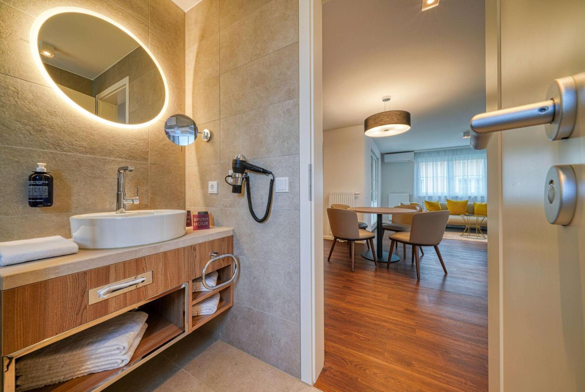 Fourside Hotel Ringsheim, Trademark Collection By Wyndham Экстерьер фото